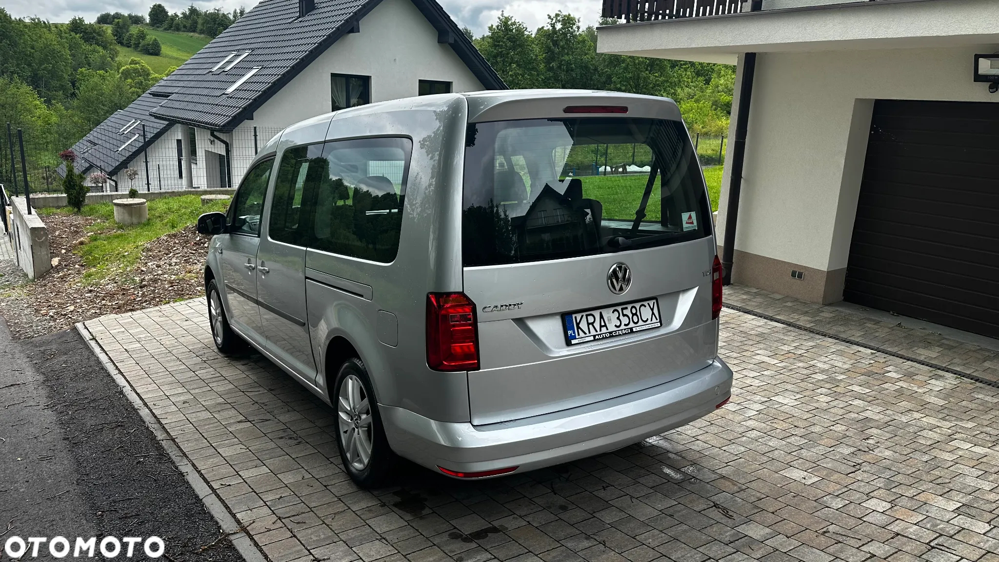 Volkswagen Caddy - 10