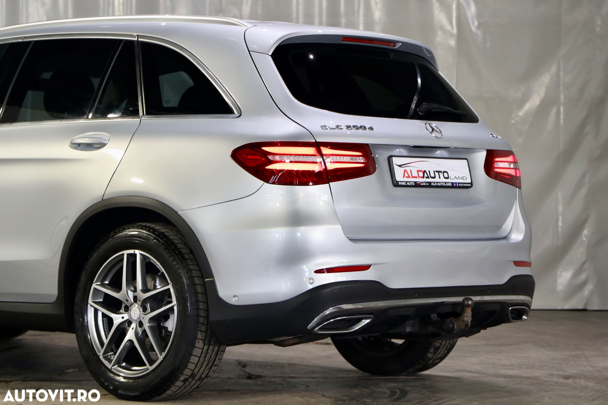Mercedes-Benz GLC 250 d 4MATIC - 30