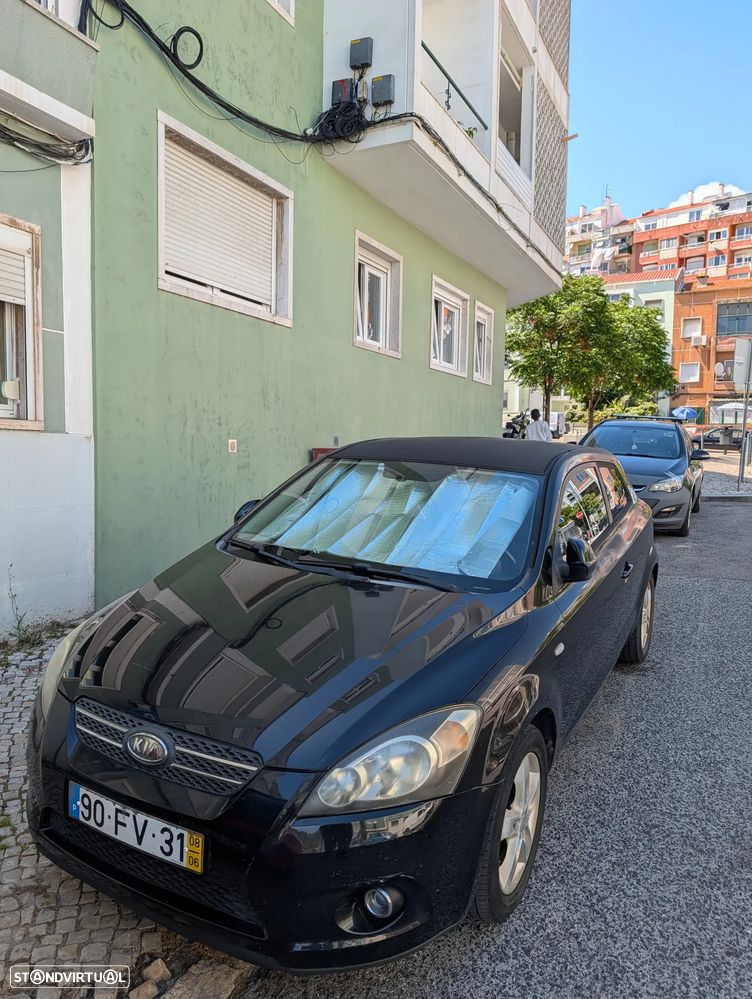 Kia ProCeed - 2