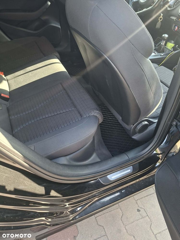 Audi A3 Limousine 2.0 TDI design - 11