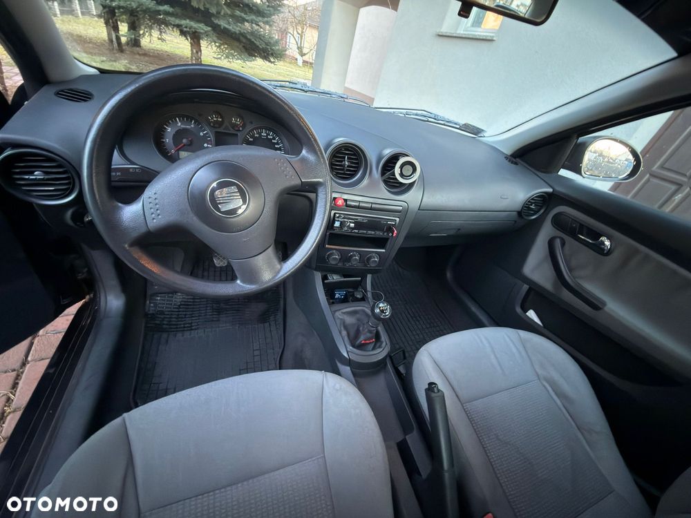 Seat Ibiza 1.4 16V Stella - 8