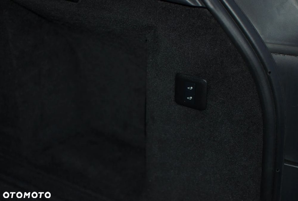 Land Rover Range Rover Sport - 38