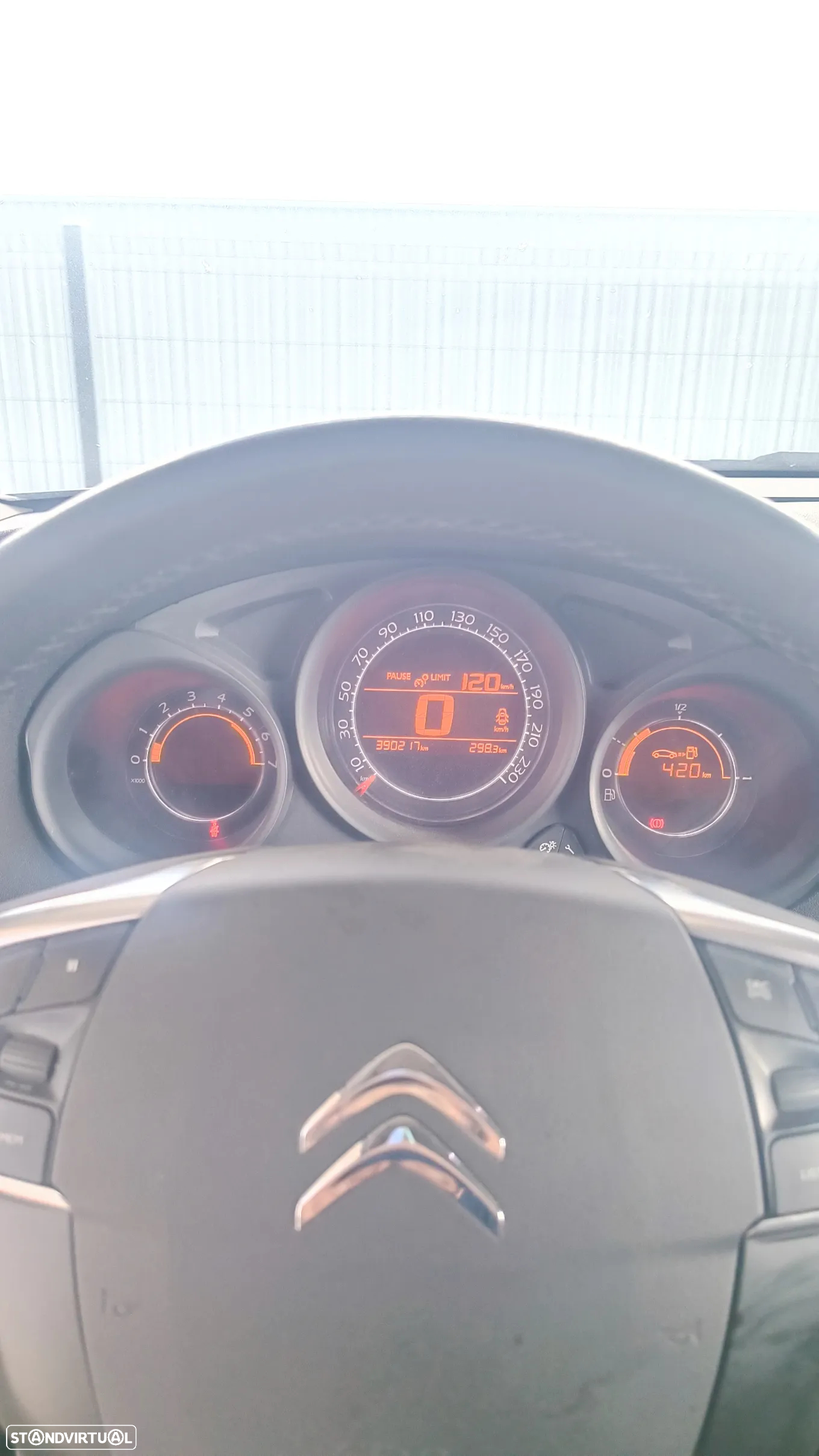 Citroën C4 1.6 e-HDi Air.Exclusive - 4
