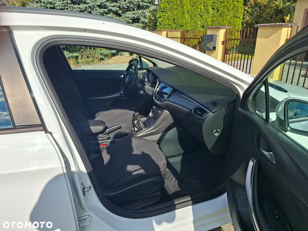 Opel Astra - 12