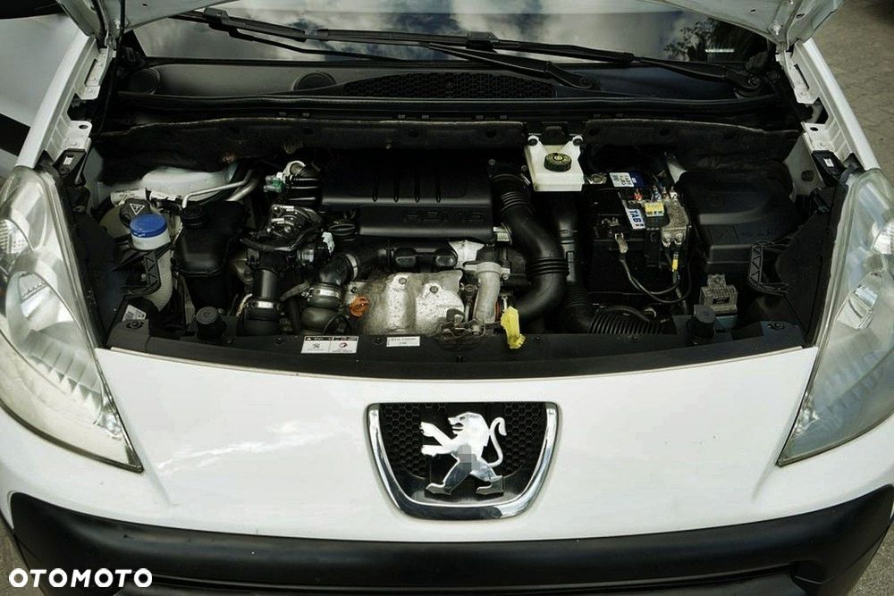 Peugeot Partner - 13