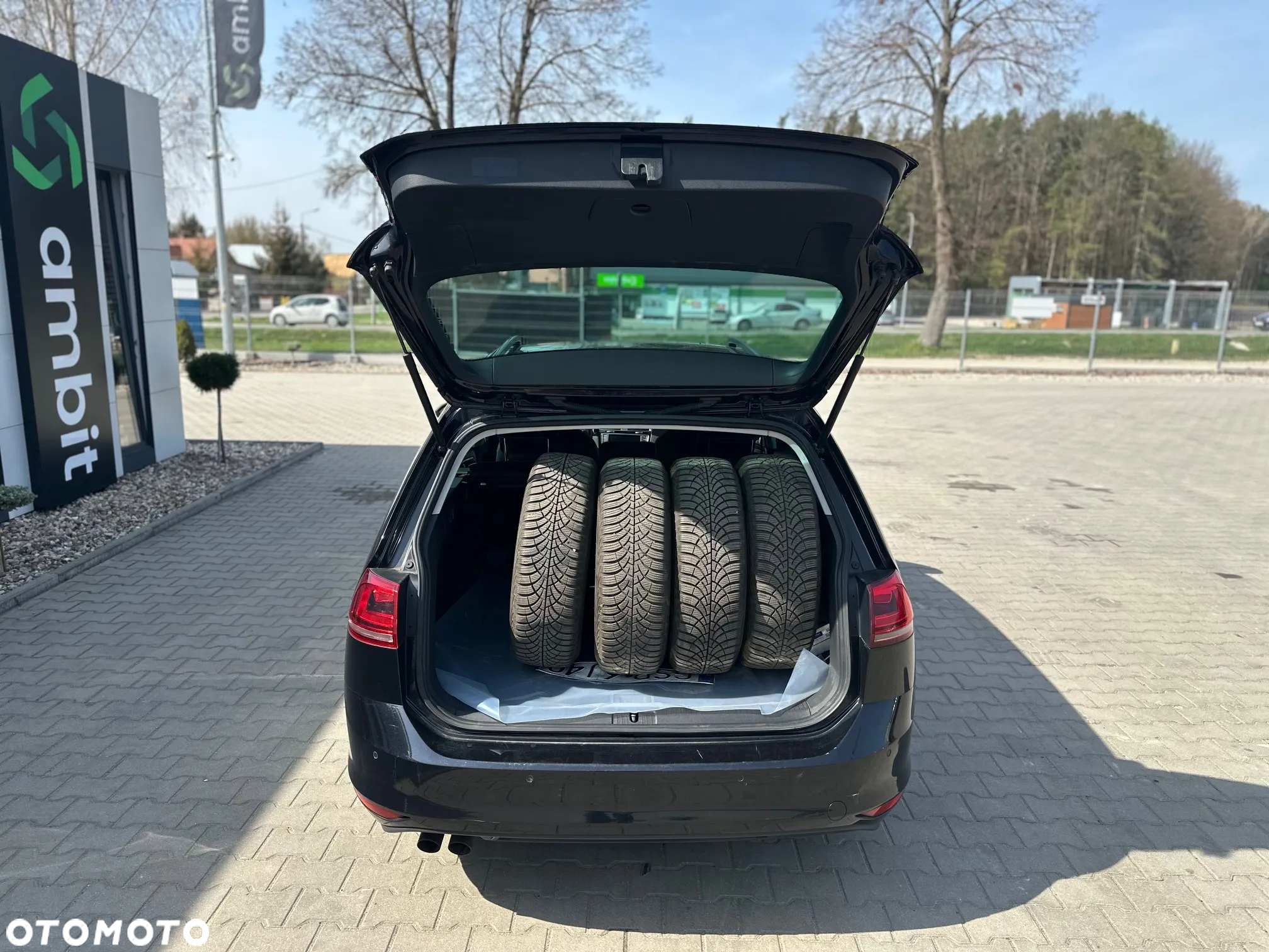 Volkswagen Golf VII 1.4 TSI BMT Comfortline - 8