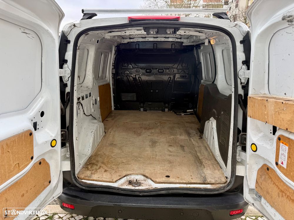 Ford Trânsito Connect - 15