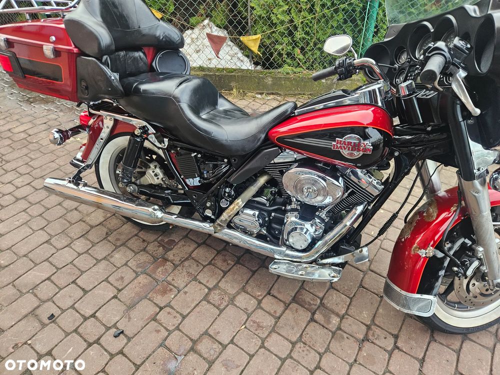Harley-Davidson FLHTCU Ultra - 20