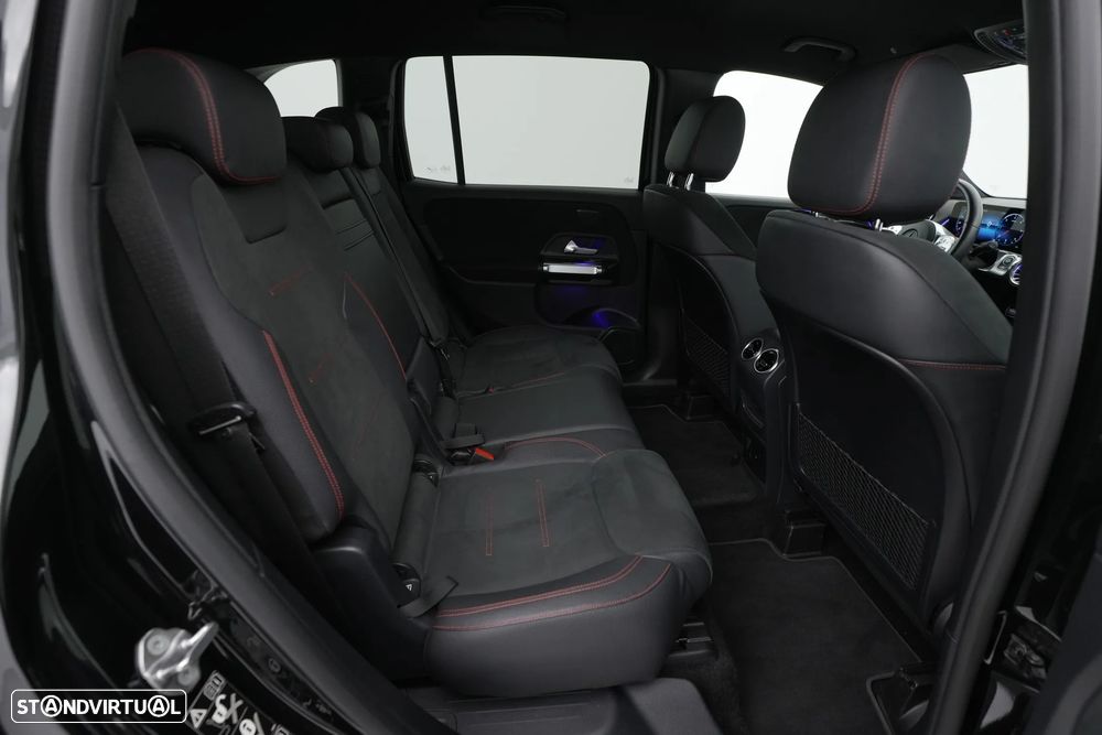 Mercedes-Benz GLB 180 d AMG Line - 29