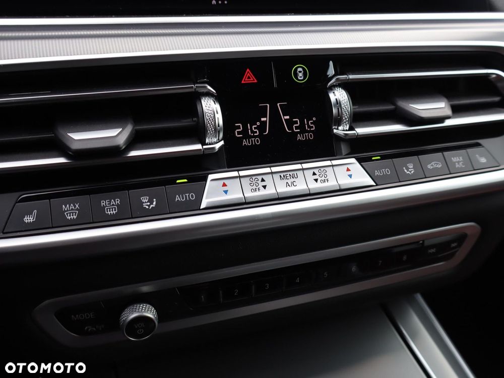 BMW X5 xDrive25d - 13