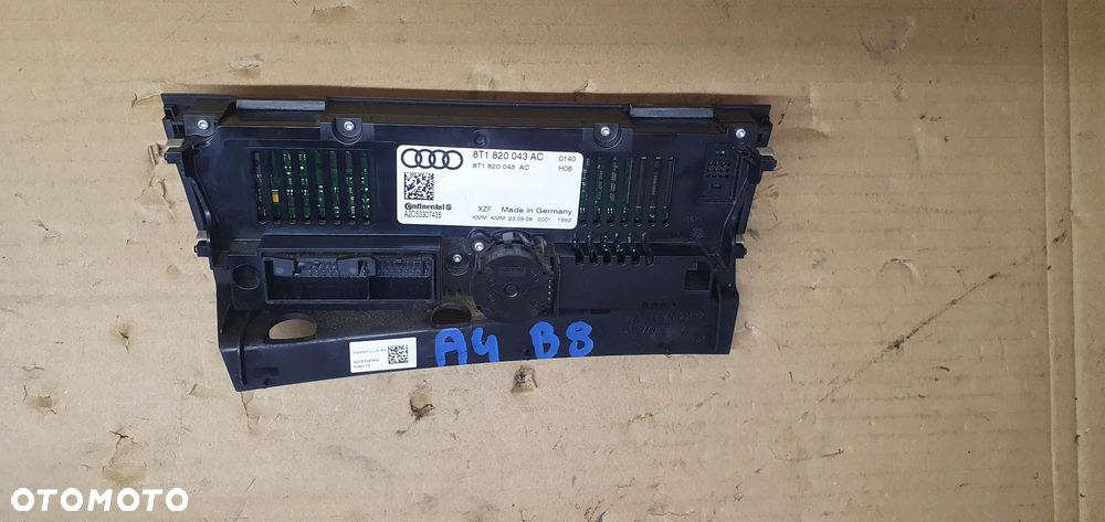 Panel nawiewu powietrza klimatyzacji klimatronic Audi A4 B8 8T1820043AC - 6