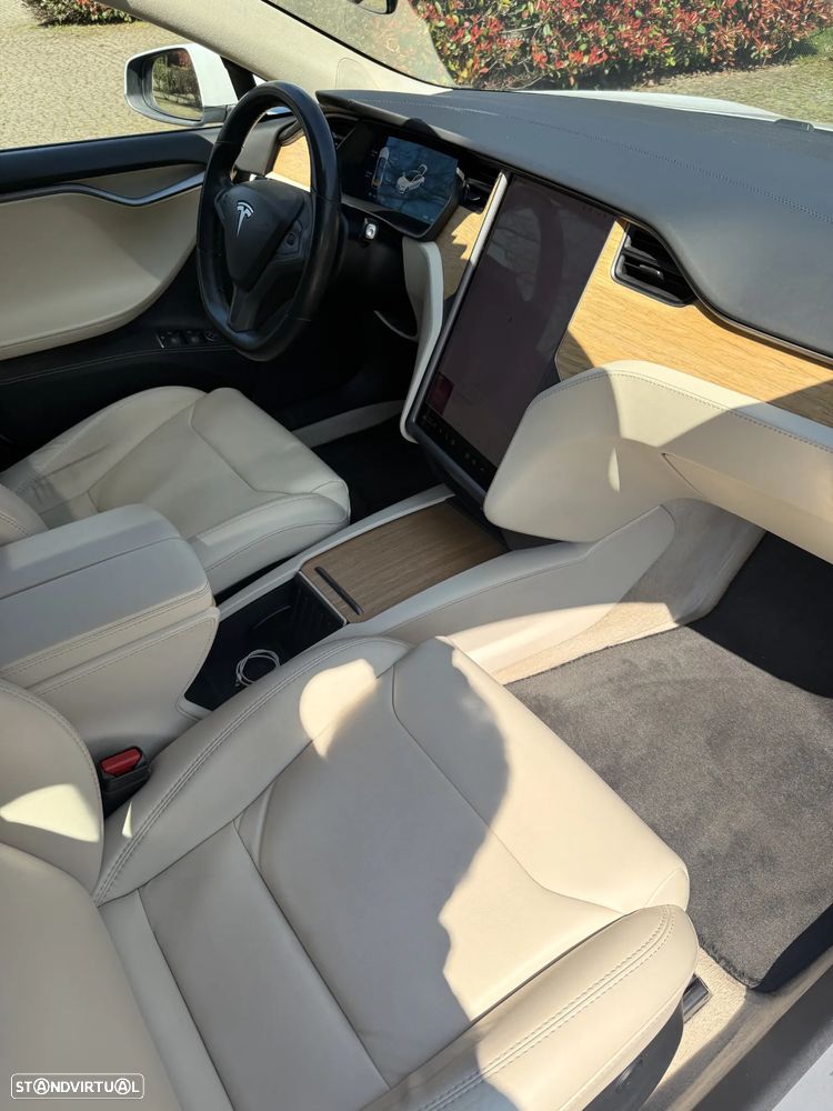 Tesla Model S 100D - 8