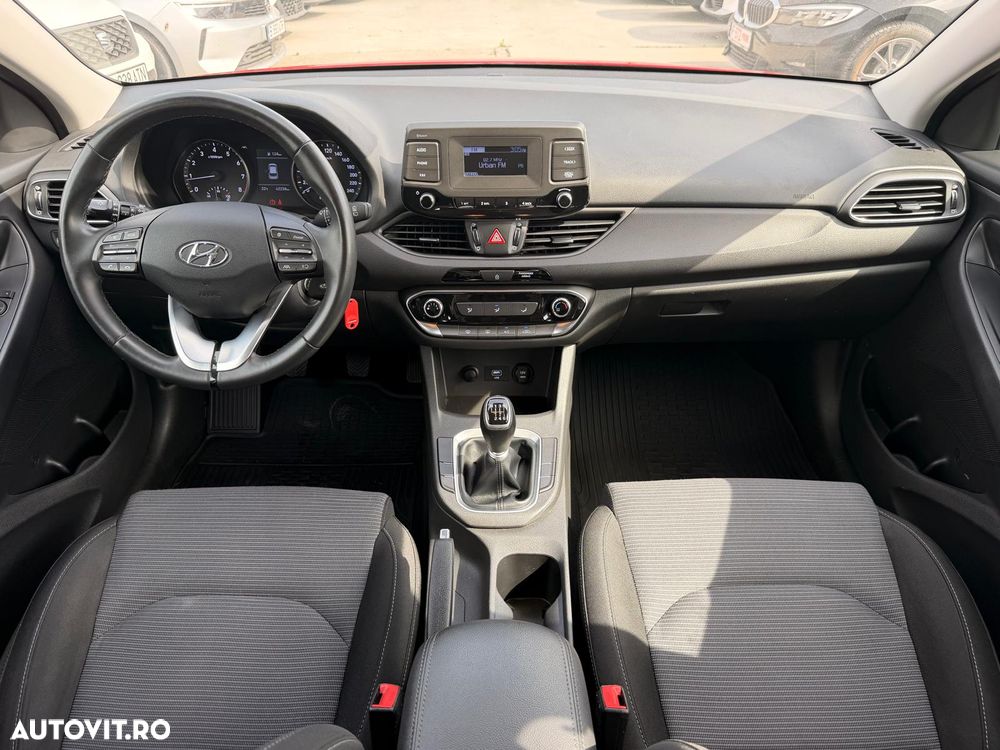 Hyundai i30 1.5 110CP 5DR M/T Comfort - 5