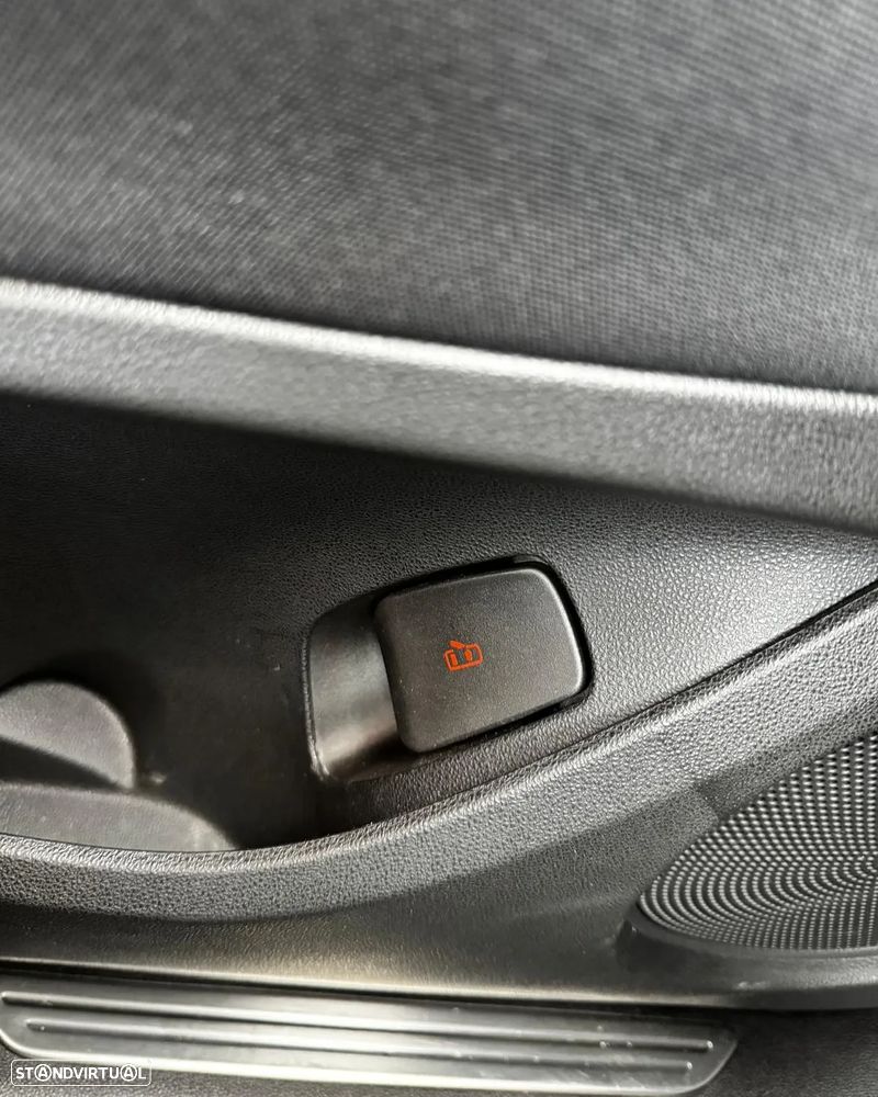 Fiat 500e 42kWh ICON - 11