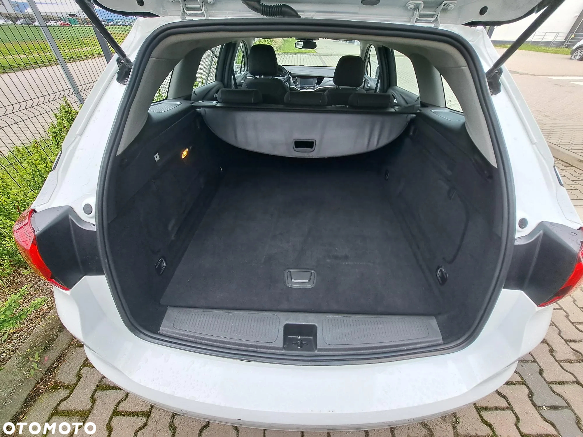 Opel Astra V 1.6 CDTI Dynamic - 16