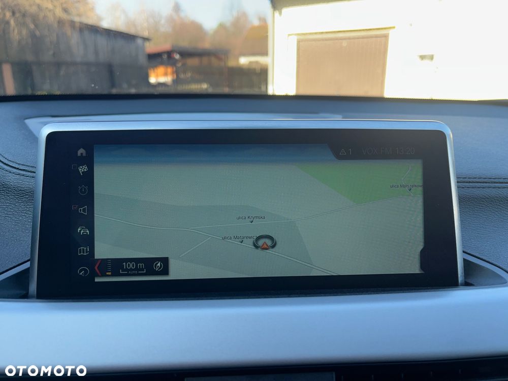 BMW X2 sDrive18d Advantage - 15