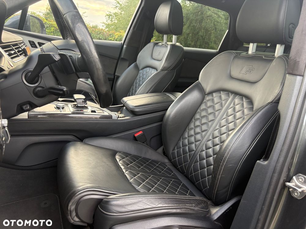Audi A6 Avant - 17