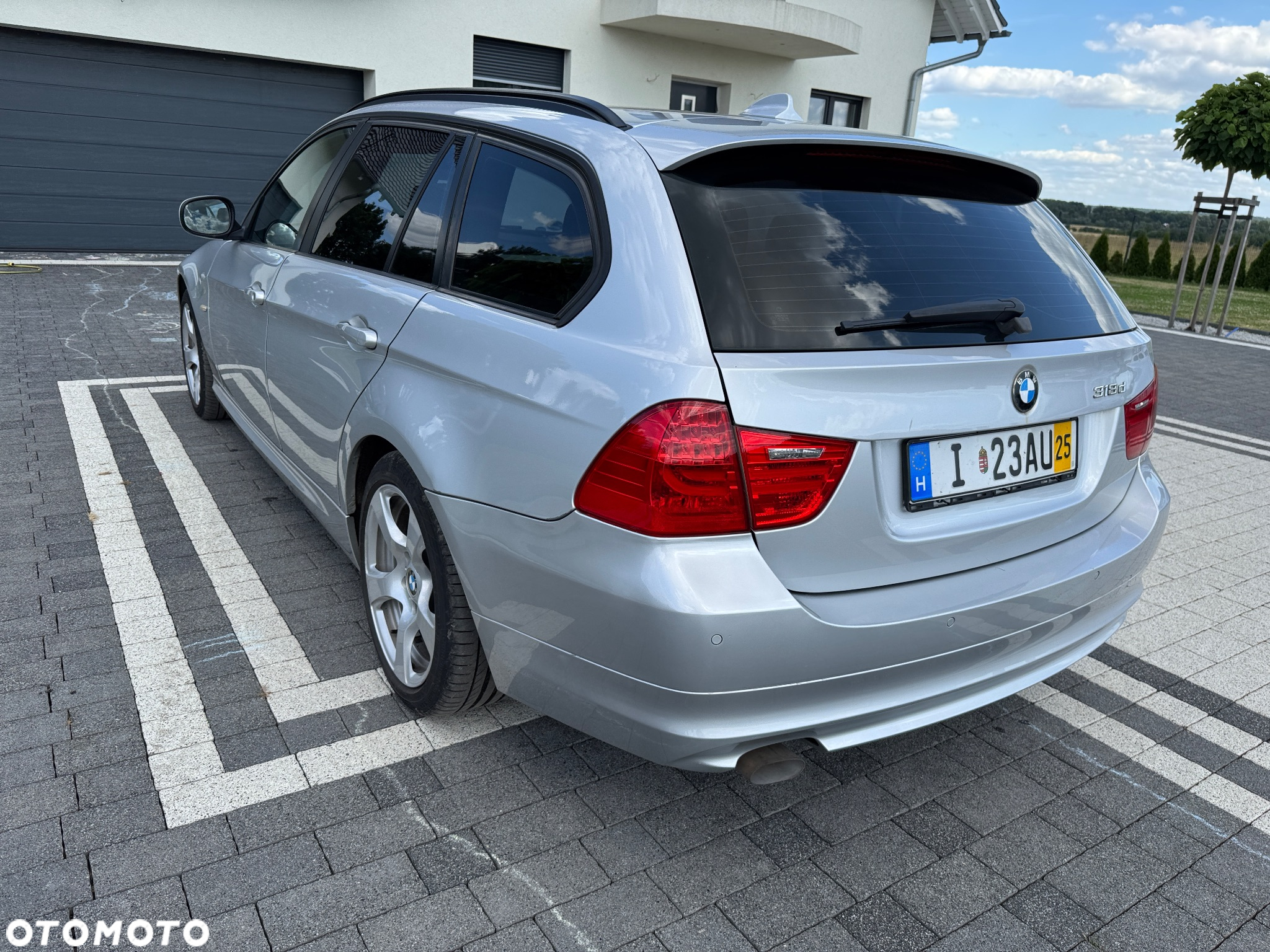 BMW Seria 3 318d DPF Touring Edition Exclusive - 6