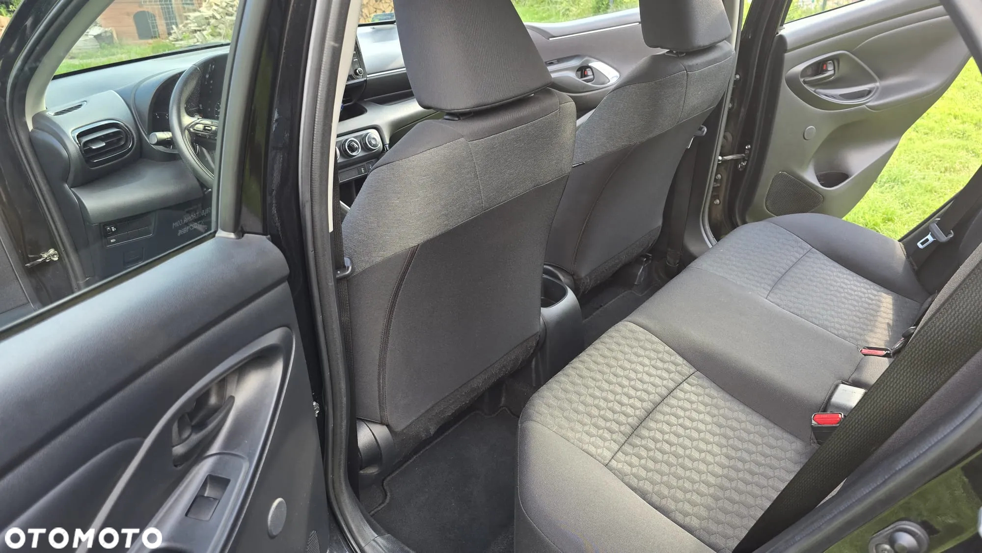 Toyota Yaris 1.5 Comfort CVT - 14