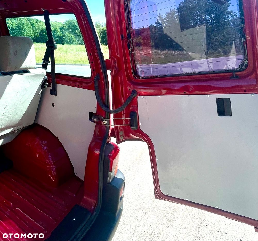 Volkswagen Transporter - 10