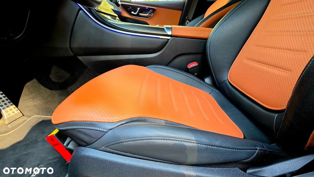 Mercedes-Benz GLC - 21