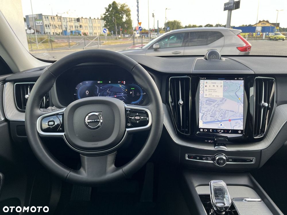 Volvo XC 60 - 25