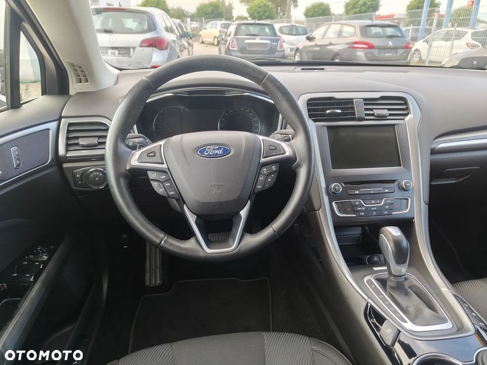 Ford Mondeo - 19