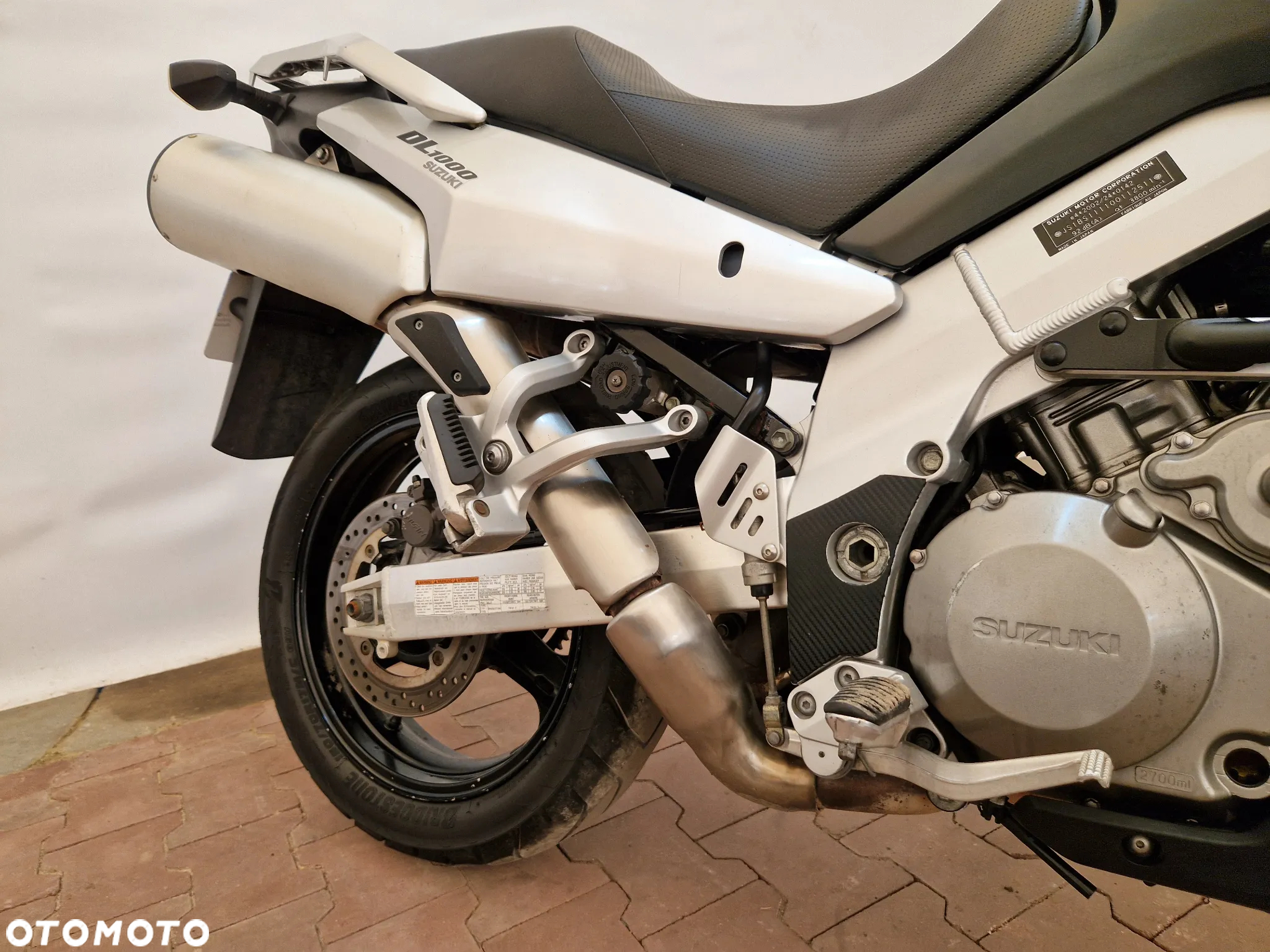 Suzuki DL - 23