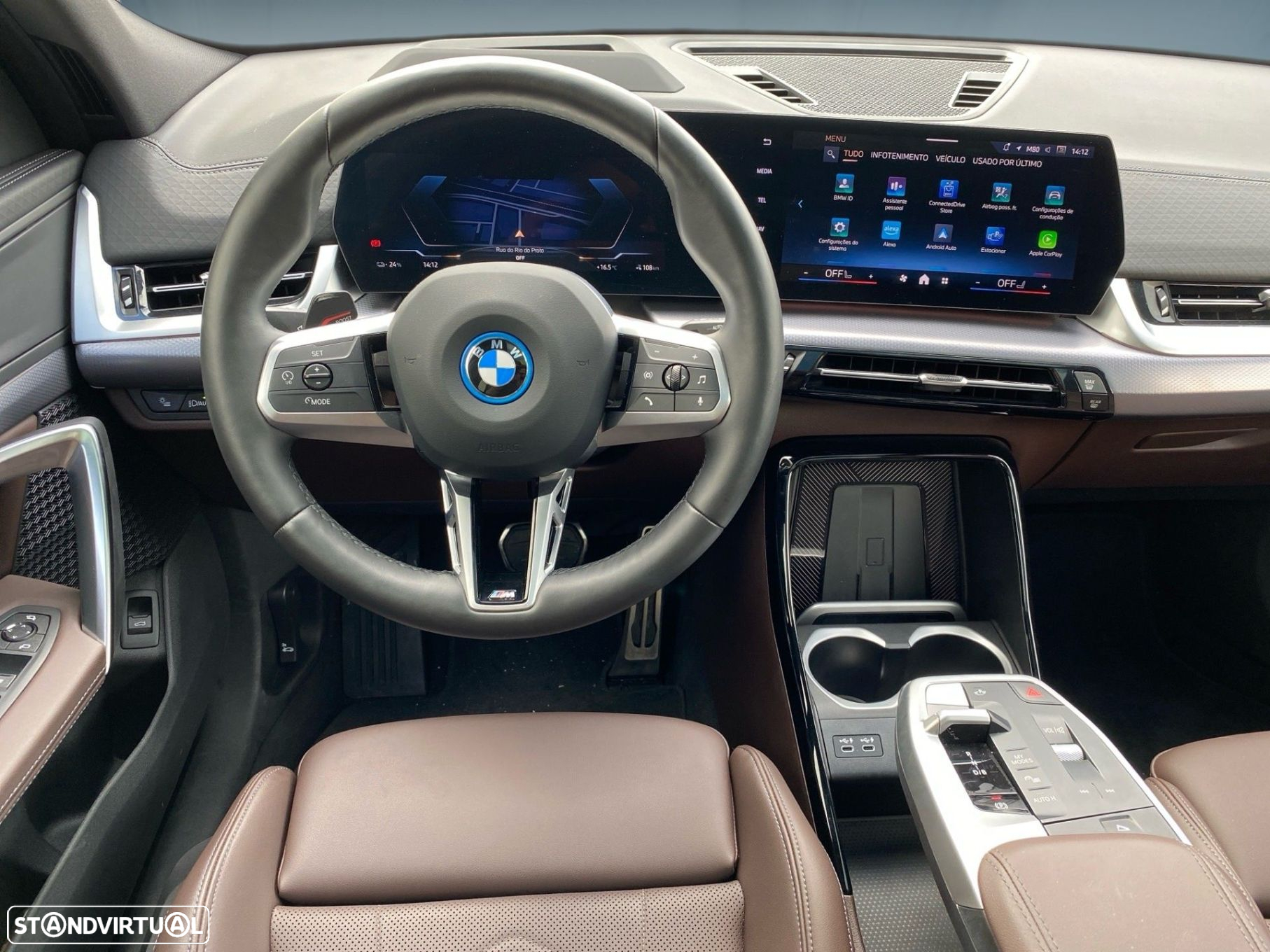 BMW iX2 eDrive20 Pack Desportivo M - 5