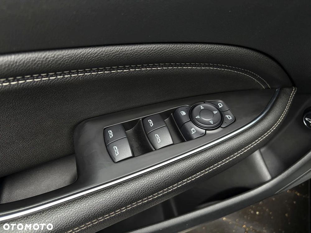 Opel Insignia 2.0 CDTI Innovation S&S - 33