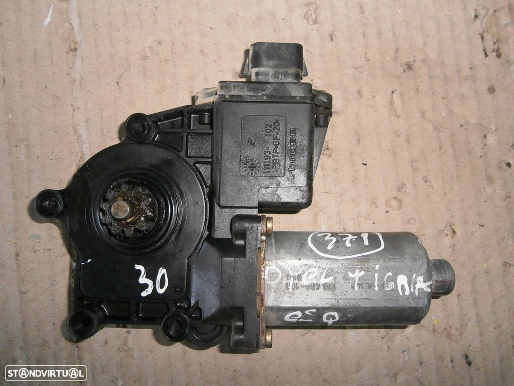 Motor Elevador Vidro 0130821654 111193 102 OPEL TIGRA 1996 FE - 2