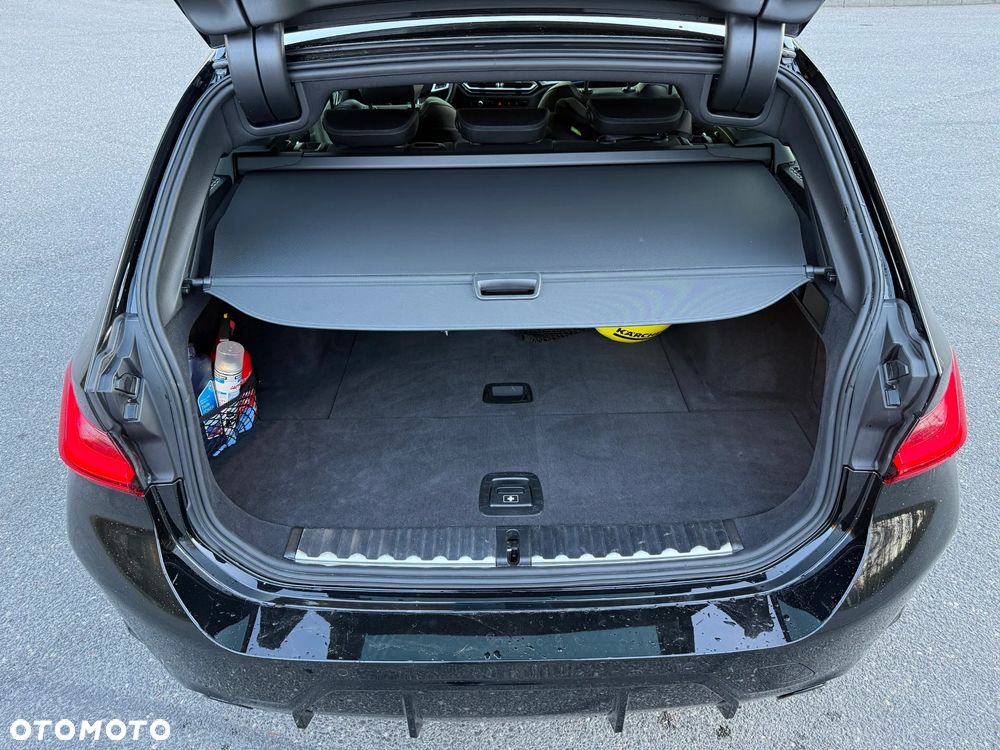 BMW Seria 3 330d xDrive - 19