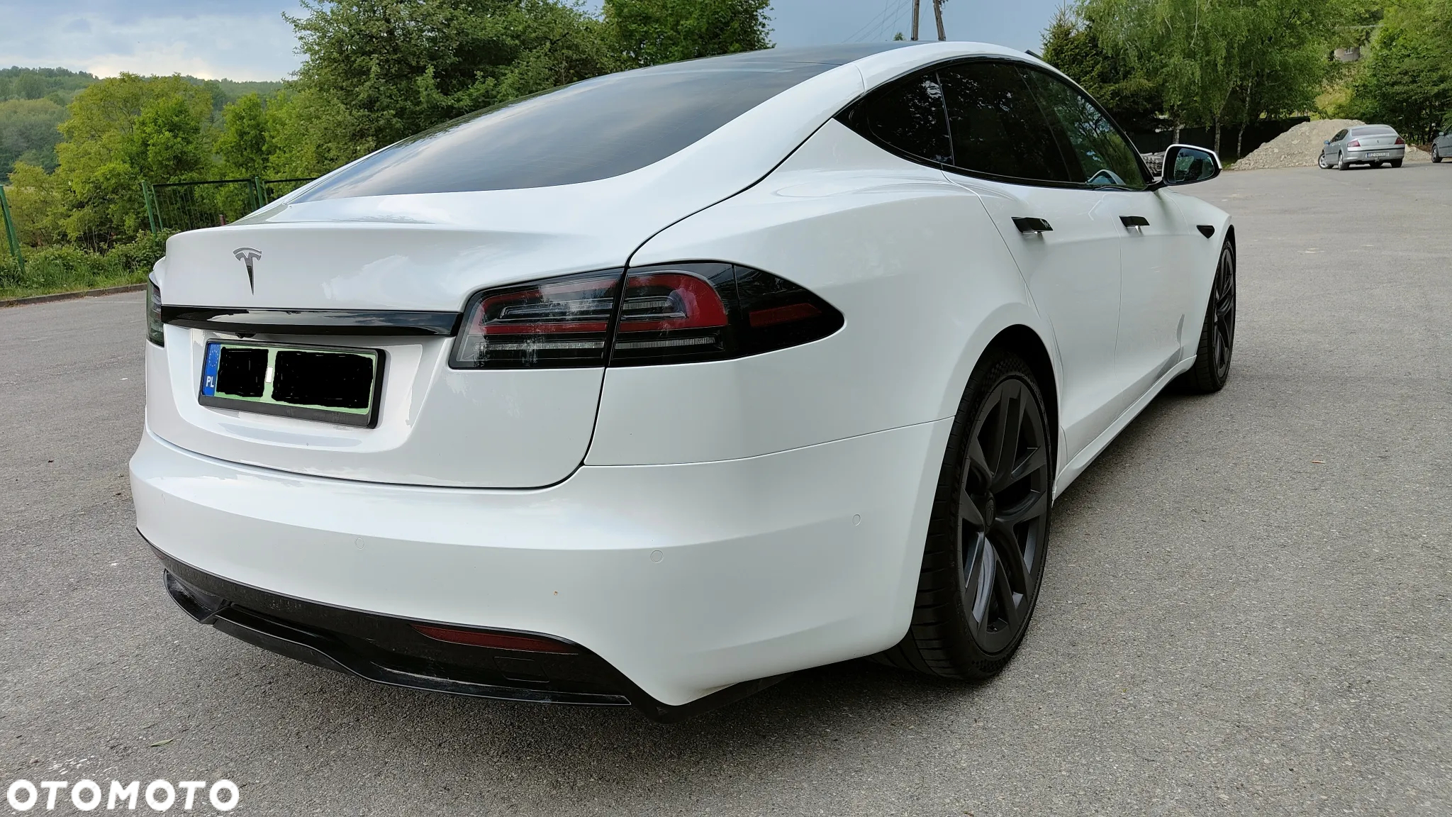 Tesla Model S Long Range - 33