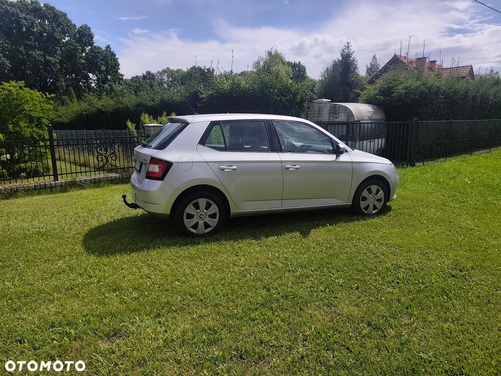 Skoda Fabia 1.2 TSI Drive DSG - 4