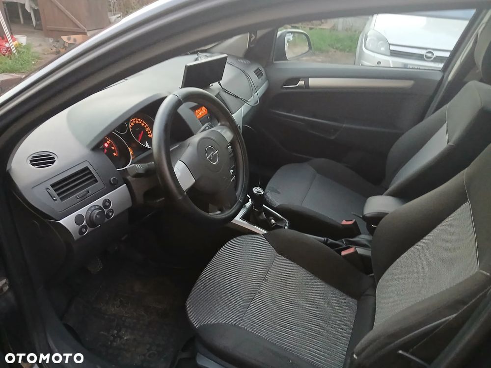 Opel Astra - 13