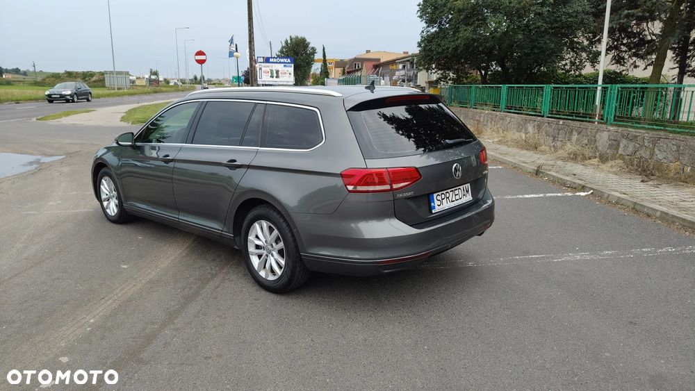 Volkswagen Passat 1.6 TDI (BlueMotion Technology) DSG Comfortline - 4