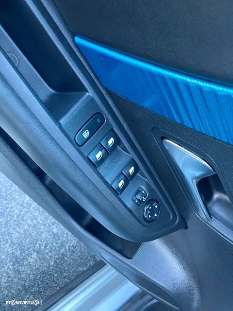 Citroën e-C4 Shine - 29