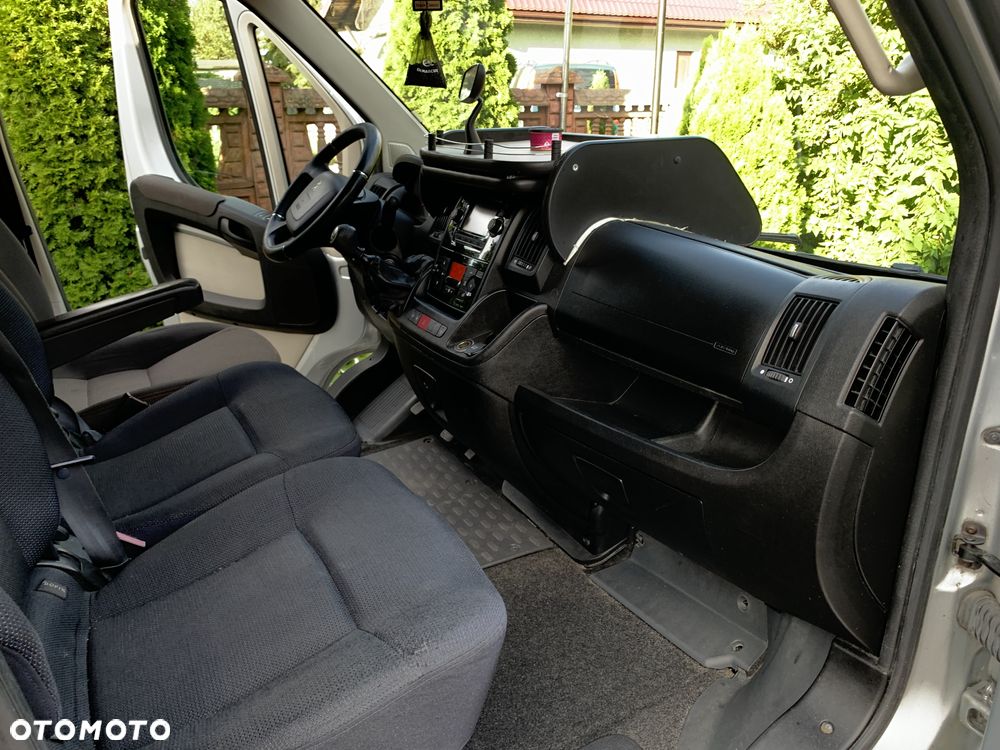 Peugeot Boxer 335 BlueHDi L3 - 14