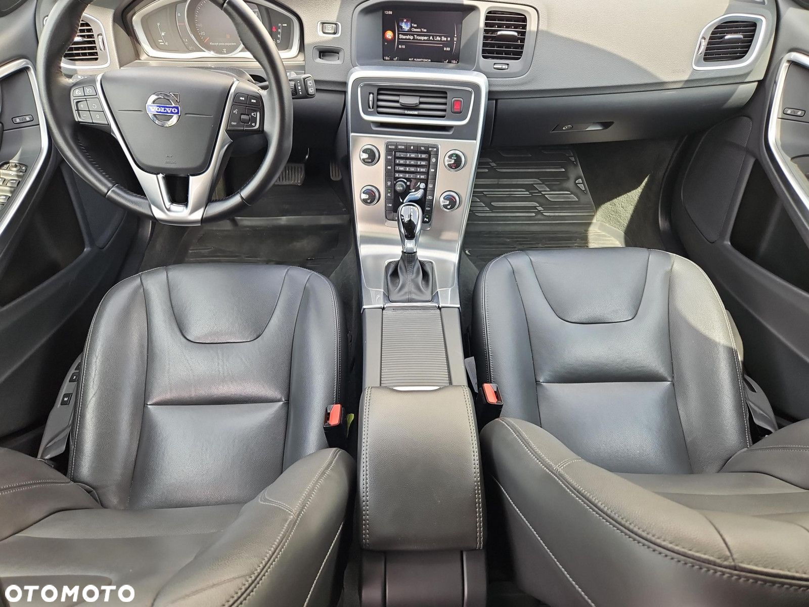 Volvo V60 - 11