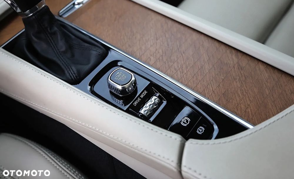 Volvo S90 T5 Inscription - 22