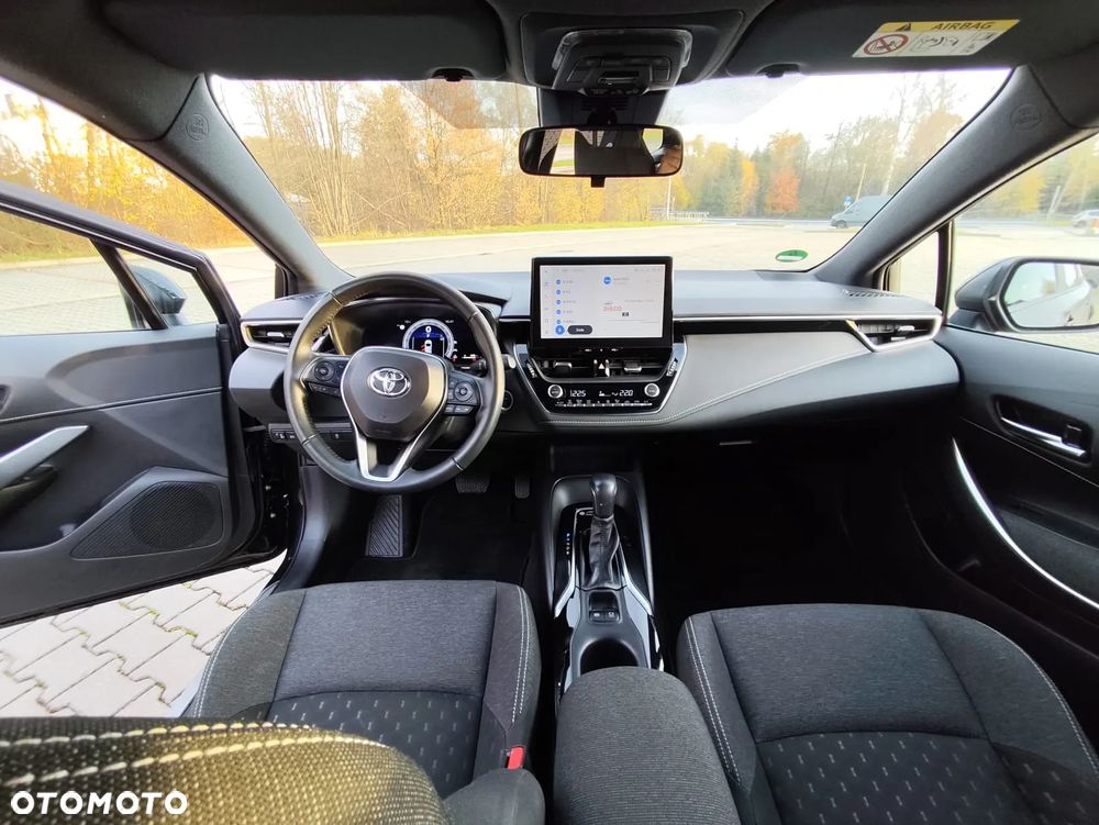 Toyota Corolla 1.8 Hybrid Comfort - 14