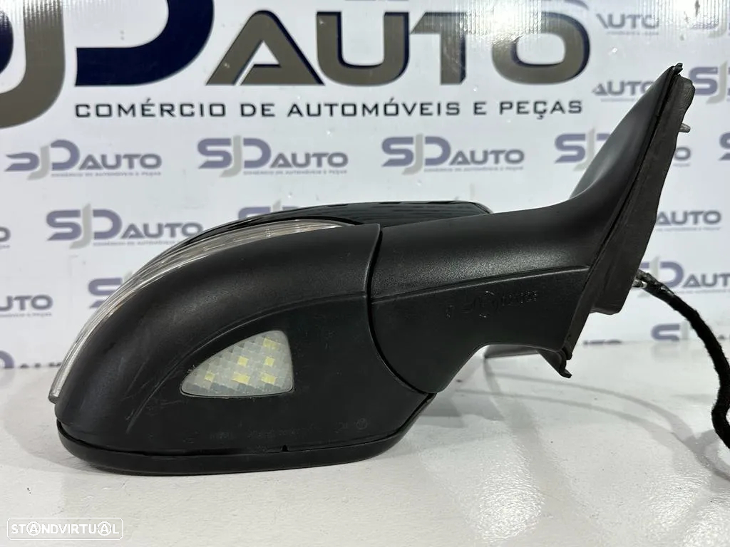 Retrovisor Direito - Volkswagen Golf VI - 2