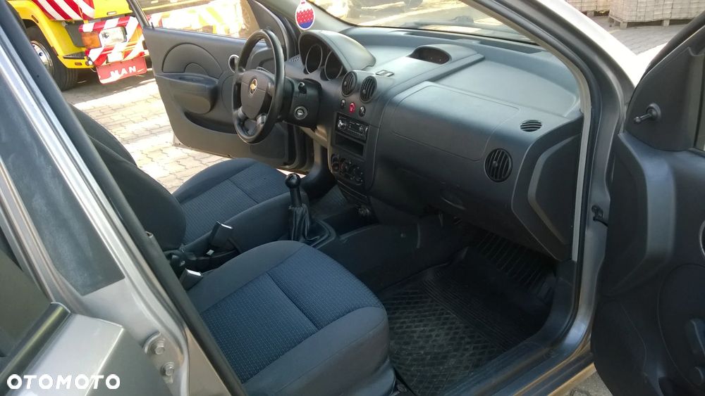 Chevrolet Aveo 1.2 Plus (air2) - 13