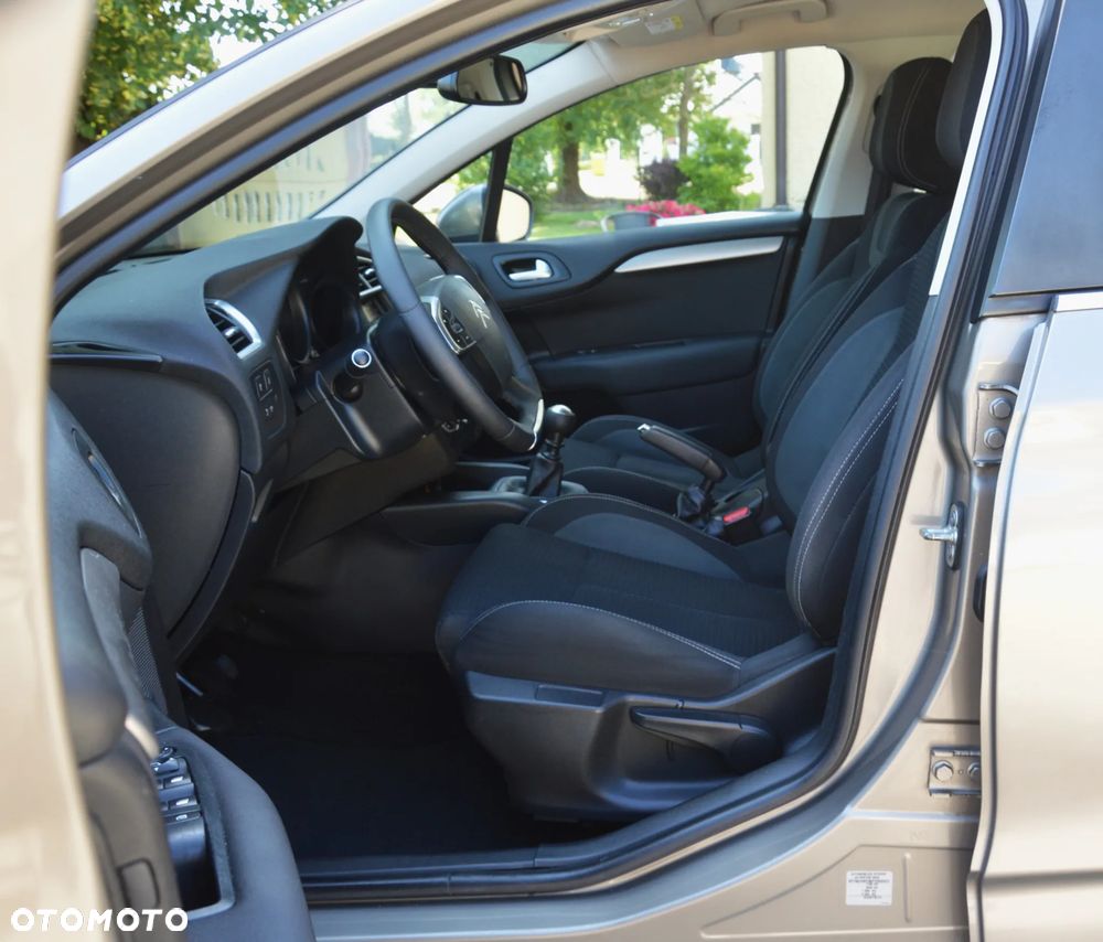 Citroën C4 - 16