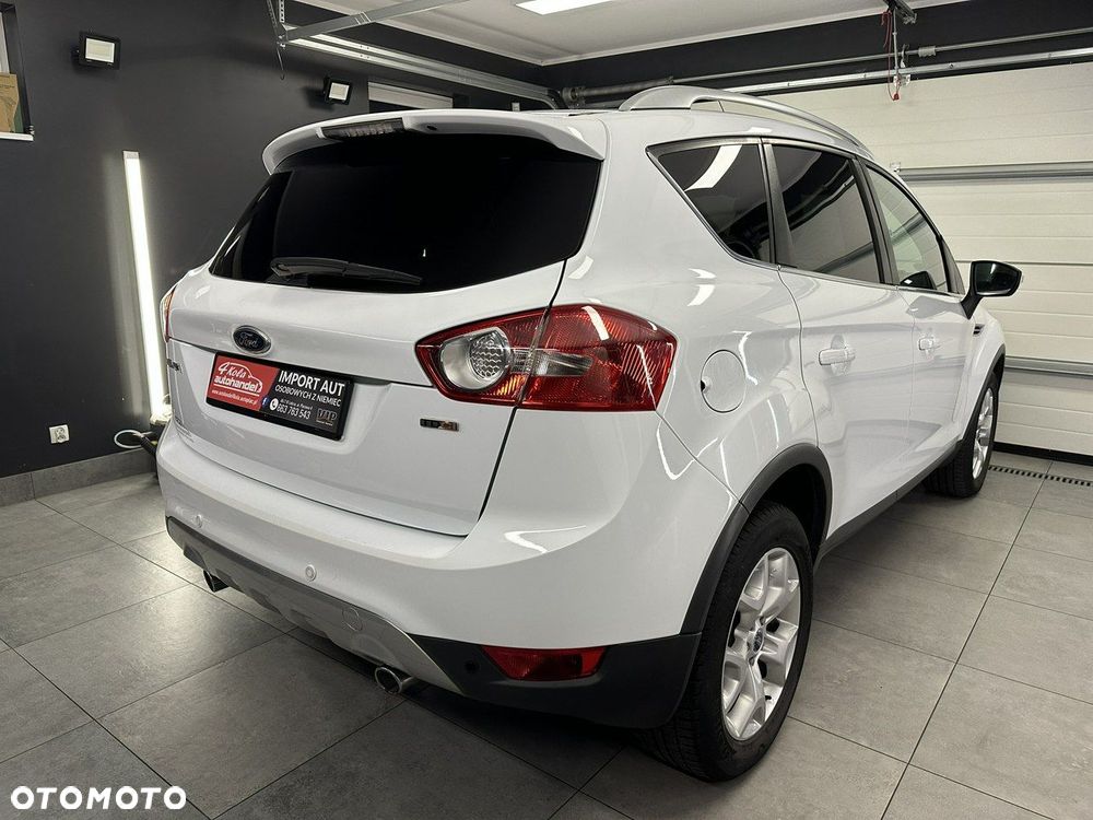 Ford Kuga - 4