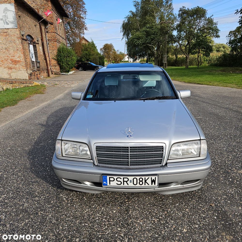 Mercedes-Benz C-Class 1998 photo 2