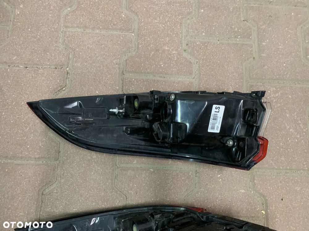 TOYOTA COROLLA E21 SEDAN 2019- LAMPA LEWA TYLNA TYŁ LED LEDOWA - 16