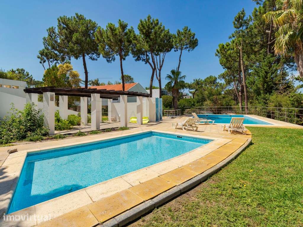 Moradia em Condomínio Fechado com Piscina e Terraço Privativo | A 1... - Grande imagem: 3/32