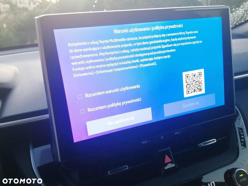 Toyota Corolla Cross 2.0 Hybrid Style AWD - 17