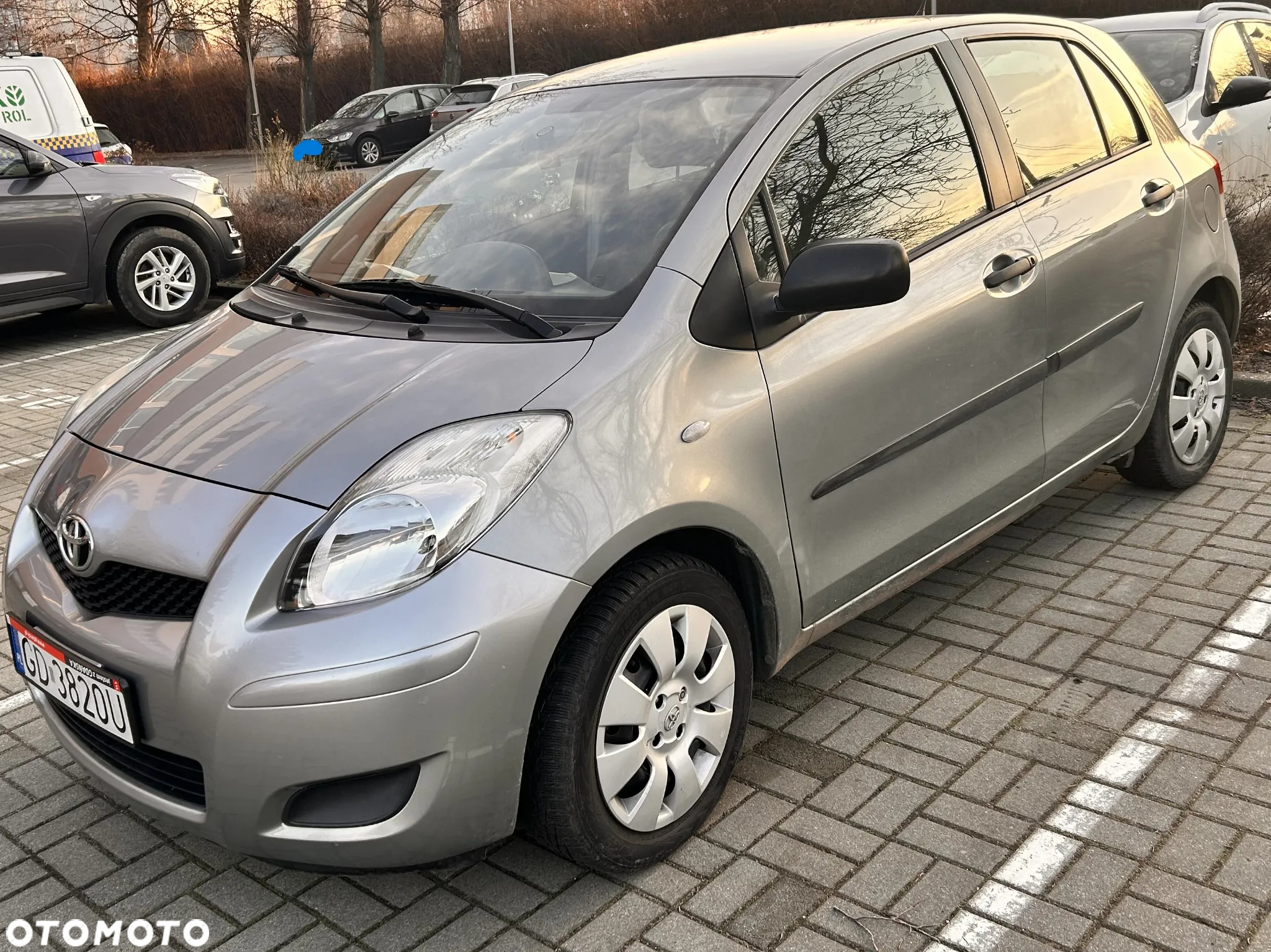 Toyota Yaris 1.33 Luna - 3
